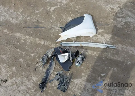 2013 Hyundai Genesis 2.0T Premium z USA, uszkodzony, nr VIN KMHHT6KD3DU104697